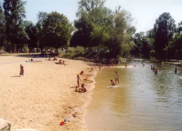Plage aménagée Le Bain des Dames Chateauneuf sur Charente
