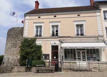 Gâtinais Val-de-Loing Tourist Office, Château-Landon Office