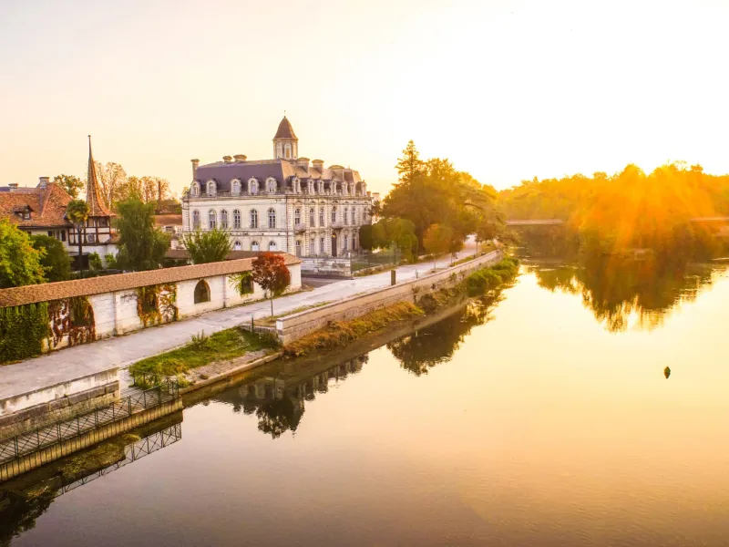 Coucher de soleil sur la Charente et Angoulême