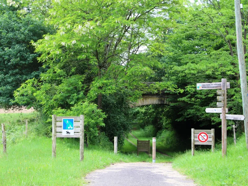 Entrée sur la voie verte du Marsan et de l'Armagnac