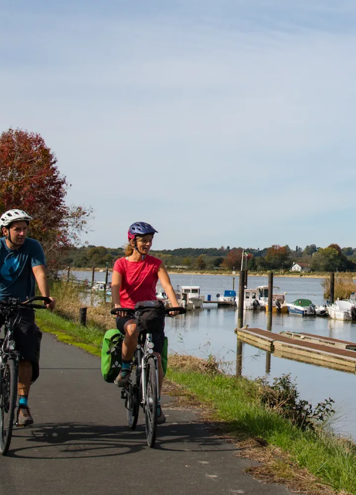 Balade à vélo le long de l'Adour