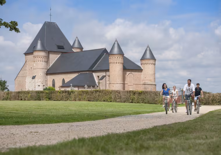 Flavigny Le Grand l'église fortifiée